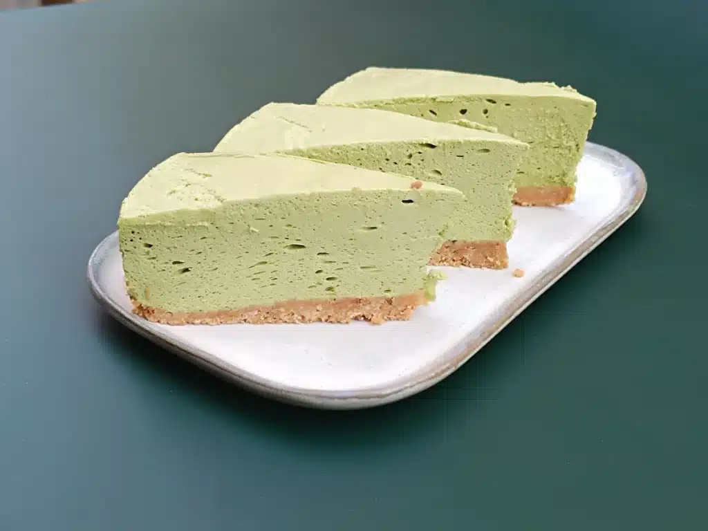 Cheesecake Matcha  Dessert Crémeux Subtilement Parfumé