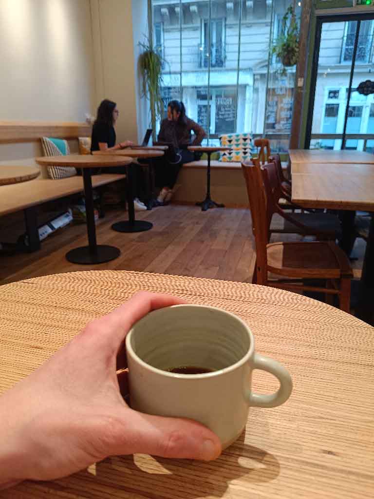 Café filtre servi en salle, Cofftea Paris 5