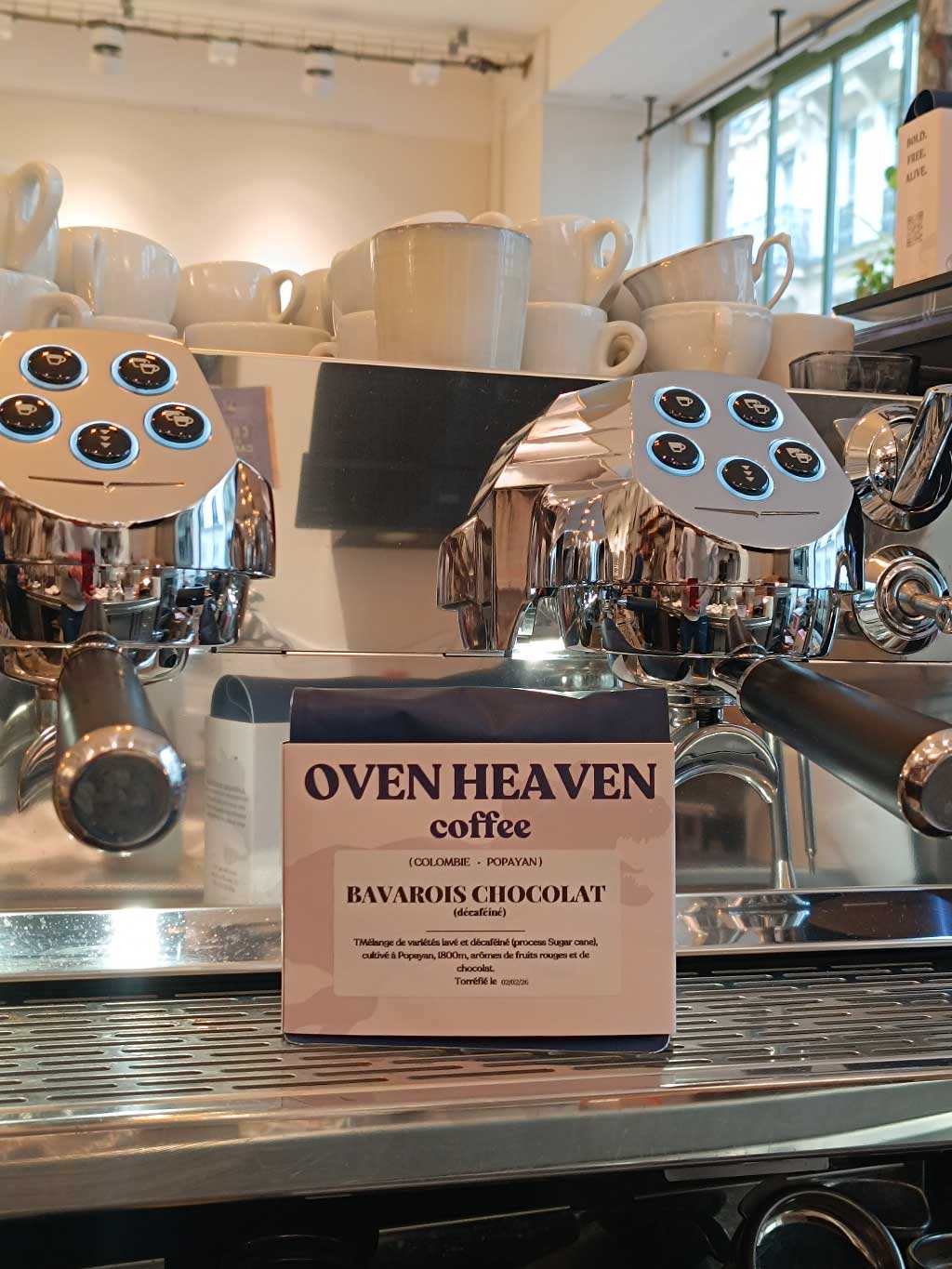Café décaféiné servi chez Cofftea, Paris 5