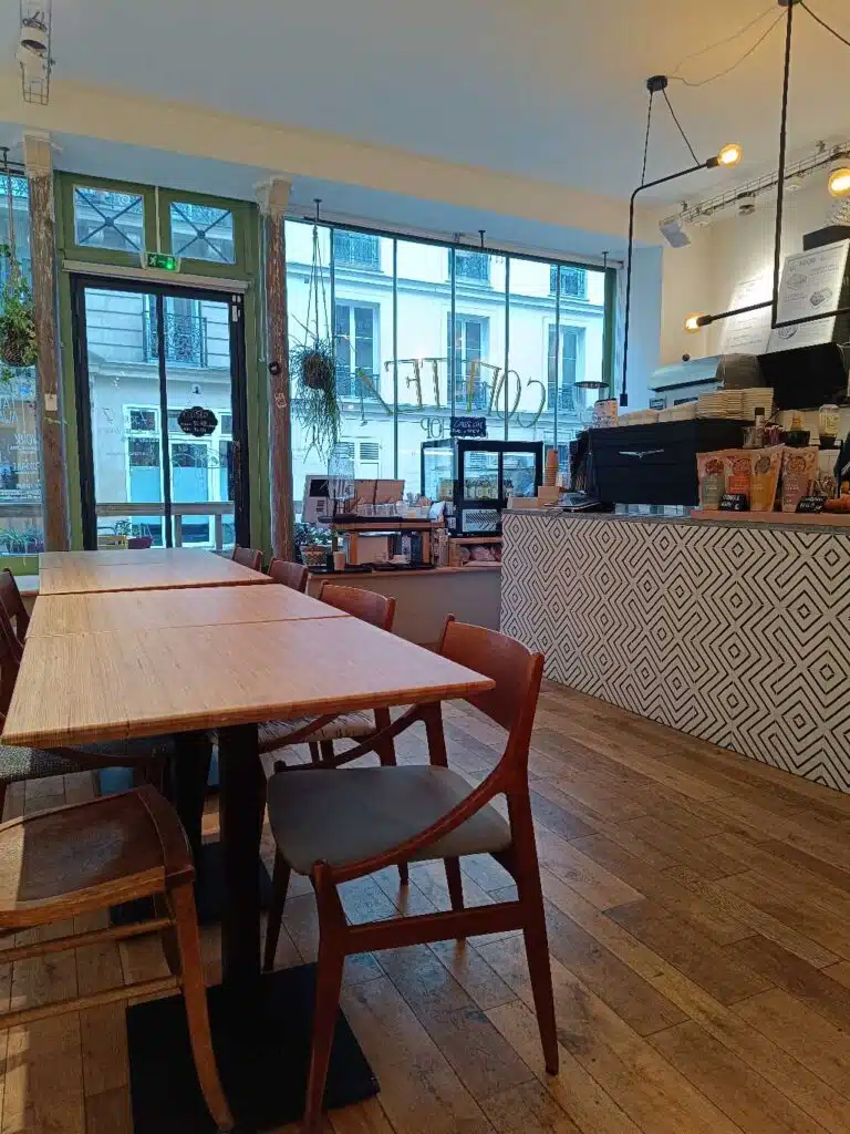 Grande salle et comptoir Victoria Arduino