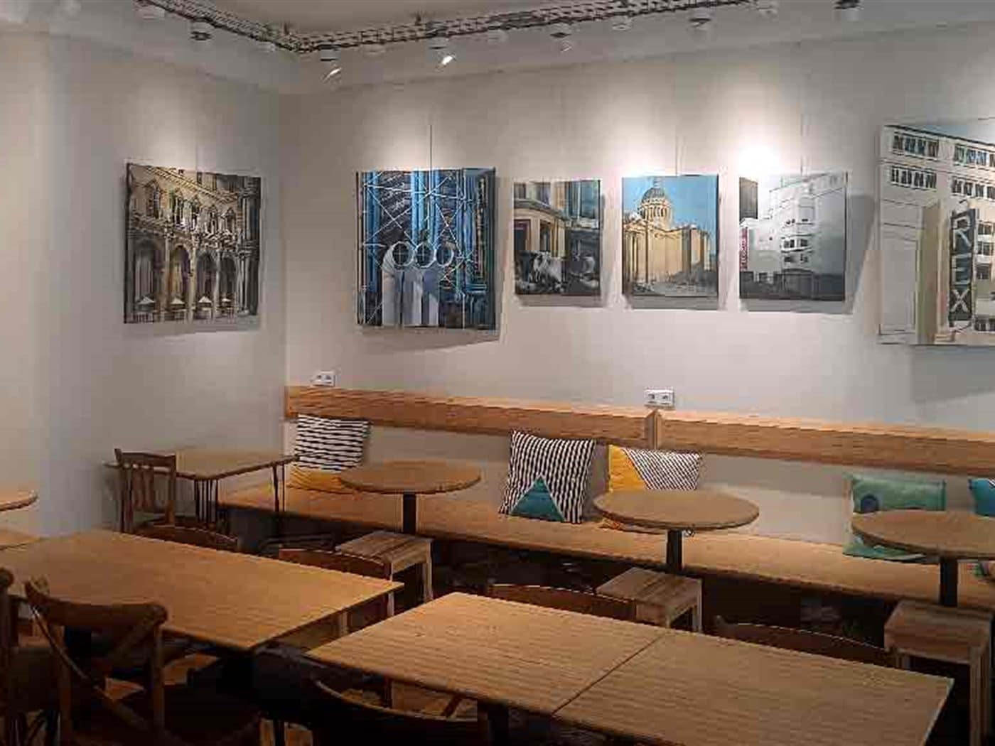 Détail d'une toile exposée chez Cofftea, Paris 5