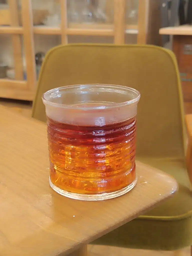 Cold brew signature, café infusé à froid pendant 18 h - Cofftea Paris 5