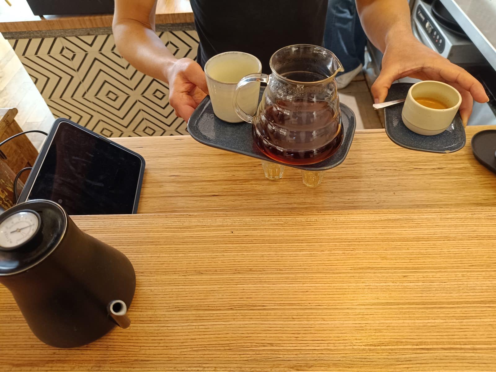 Combo pédagogique espresso, V60 et matcha, Cofftea Paris 5