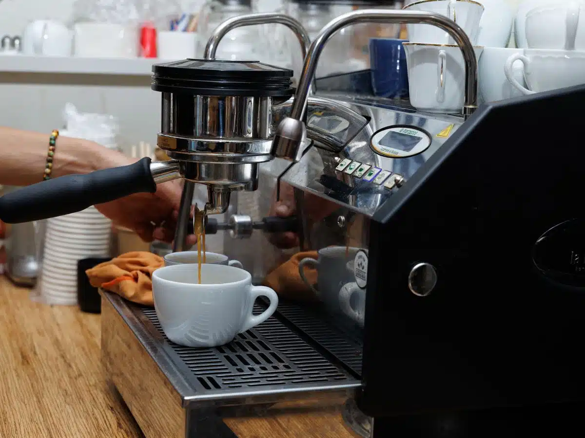 Service direct au comptoir, sans réservation, Cofftea Paris 5